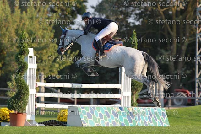 ZUVADELLI_LADY_GIO CAV 2011_SS3_7957.jpg